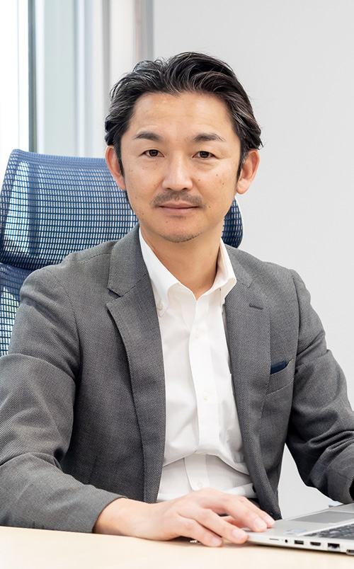 取締役 マーケティングソリューションズ事業統括 田邉 浩一郎